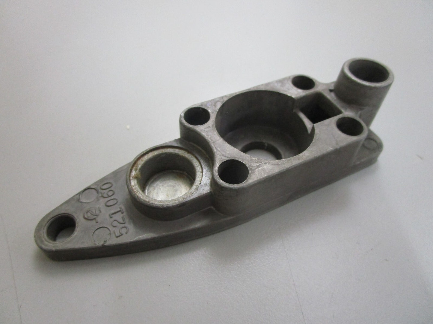 *NEW OEM* 0770 Mercury Quicksilver Water Pump Housing A521060