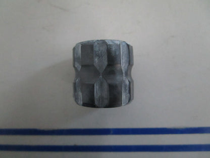 *NEW OEM* 0820 Tohatsu Bushing 3B2-60003-0