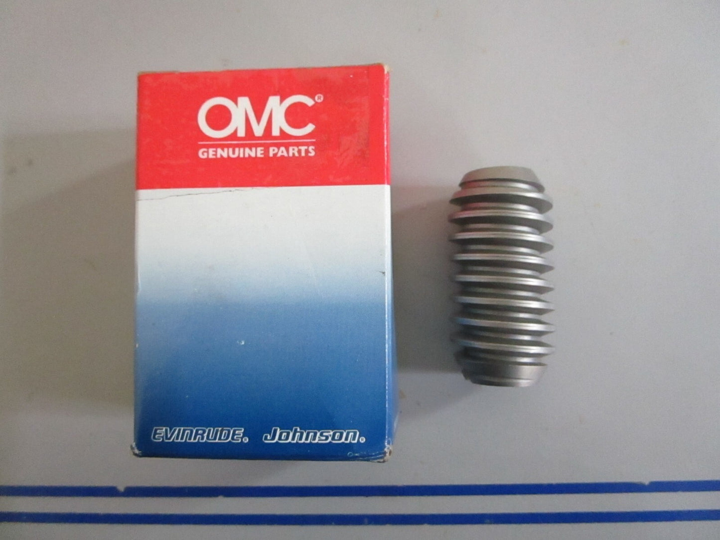 *NEW OEM* 0820 OMC Johnson Evinrude Worm Gear 908168 0908168