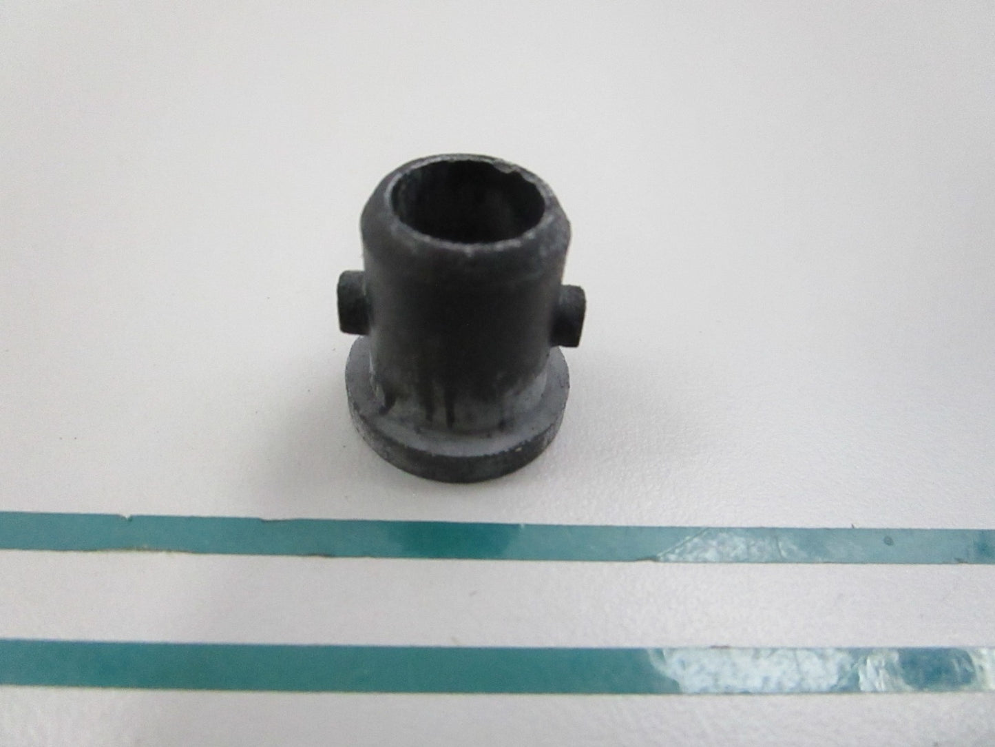 NEW OEM 331-65014-0 331650140 Tohatsu Water Pipe Grommet 0810