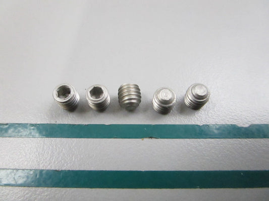 NEW OEM (LOT OF 5) 318605 0318605 OMC Johnson Evinrude Set Screw 0810