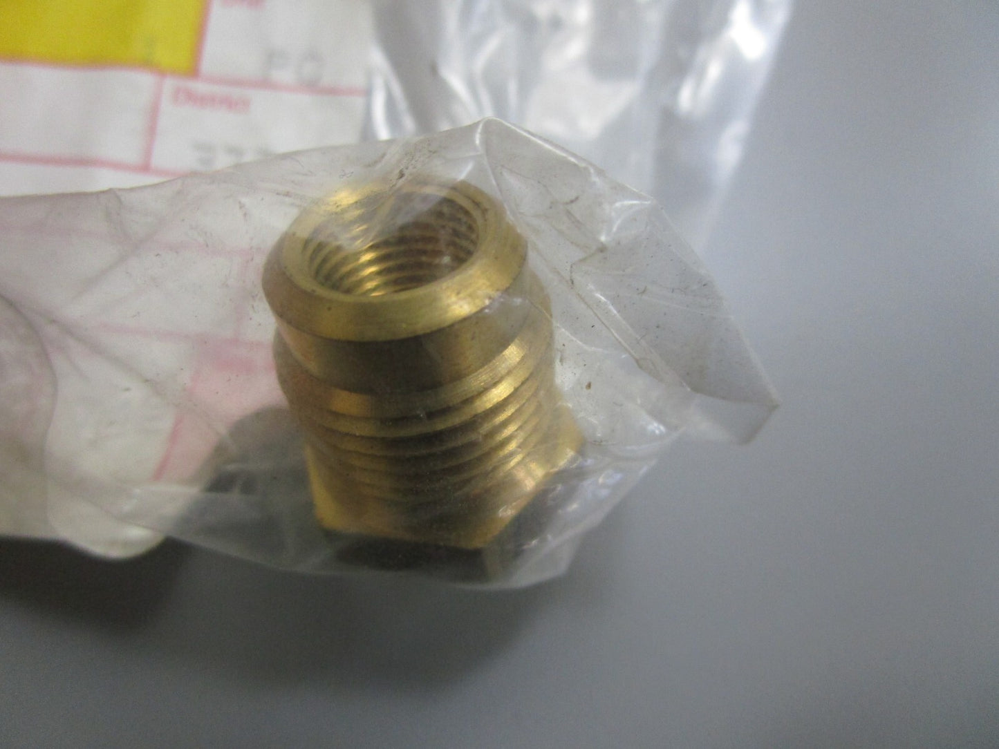 *NEW OEM* 0810 Volvo Penta Nipple 834621