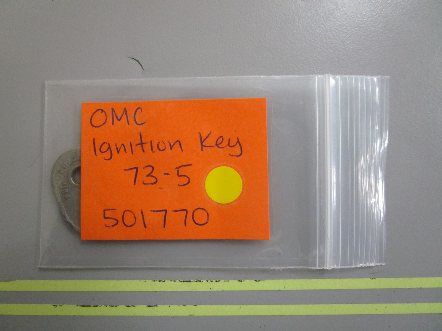 *NEW OEM* 0810 OMC Johnson Evinrude Ignition Key 73-5 501770 0501770