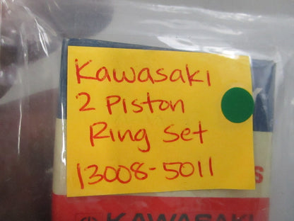 NEW OEM 13008-5011 Kawasaki 2 Piston Ring Set 0810