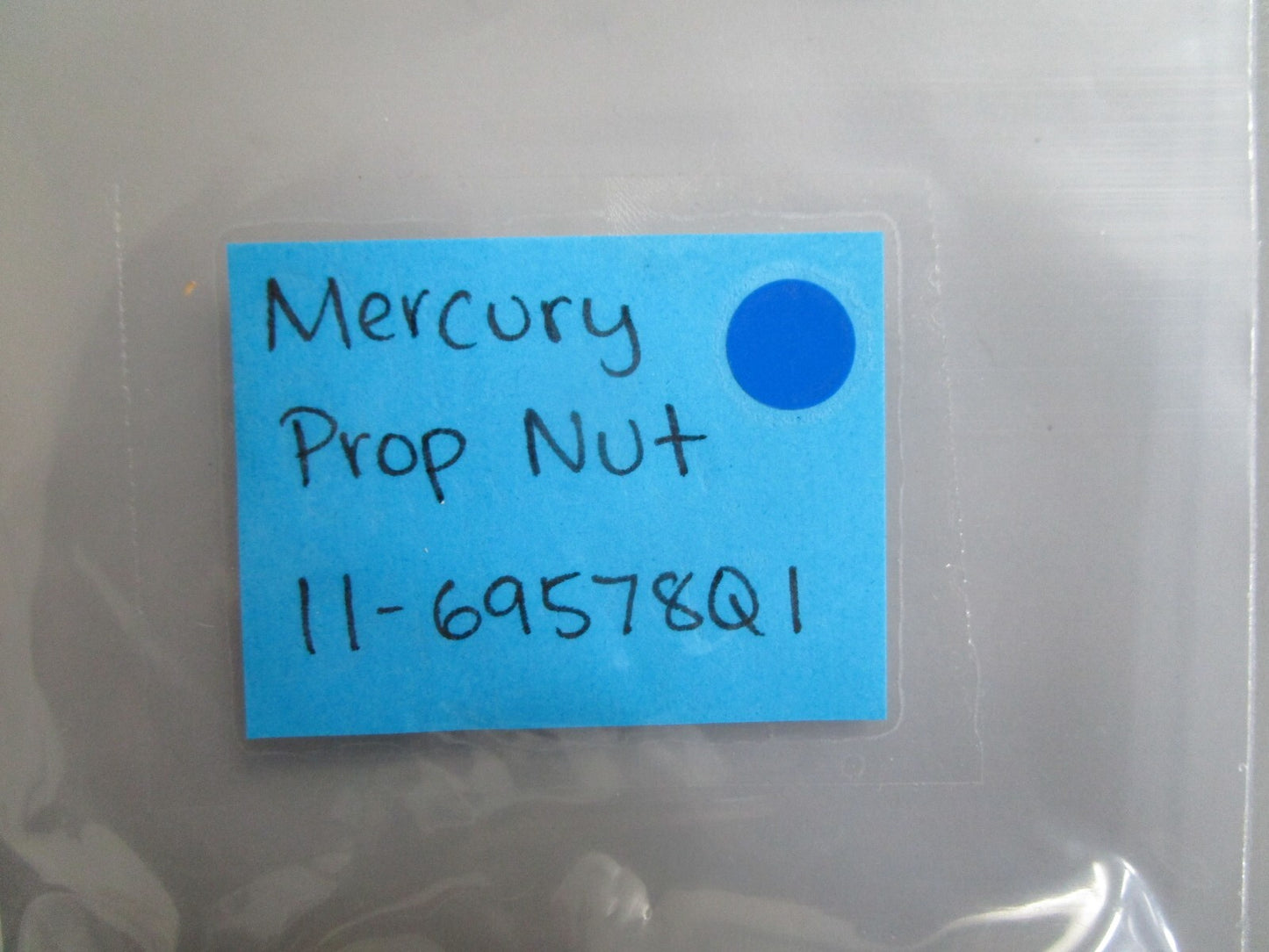 *NEW OEM* 0770 Mercury Quicksilver Propeller Nut 11-69578Q1