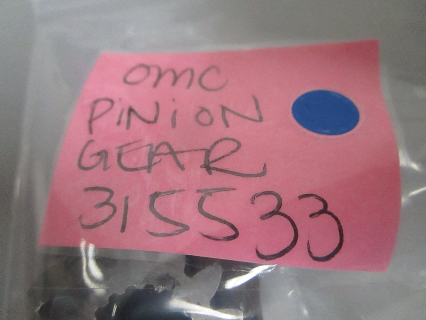NEW OEM 315533 0315533 OMC Johnson Evinrude Pinion Gear 0720