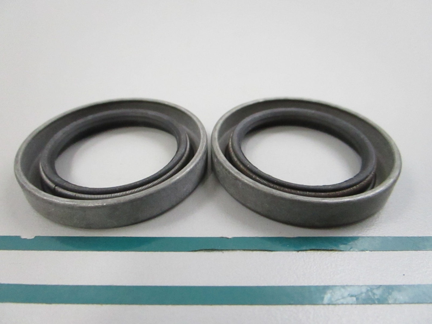NEW OEM (LOT OF 2) 26-33995 Mercury Quicksilver Seal 0810