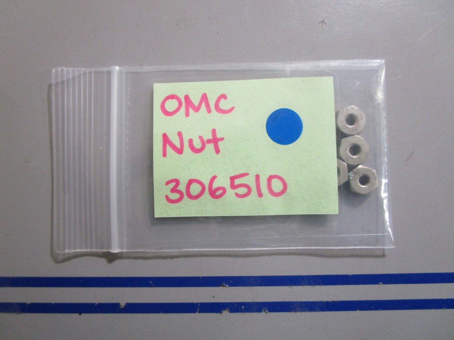 *NEW OEM* (LOT OF 4) 0810 OMC Johnson Evinrude Nut 306510 0306510