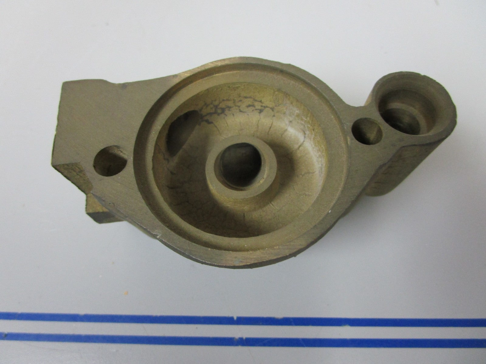 *NEW OEM* 0720 Volvo Penta Thermostat Housing 824555-7