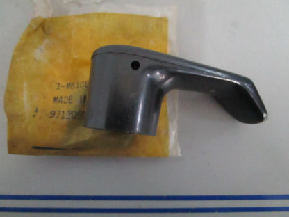 NEW OEM M61002 John Deere Handle 0820