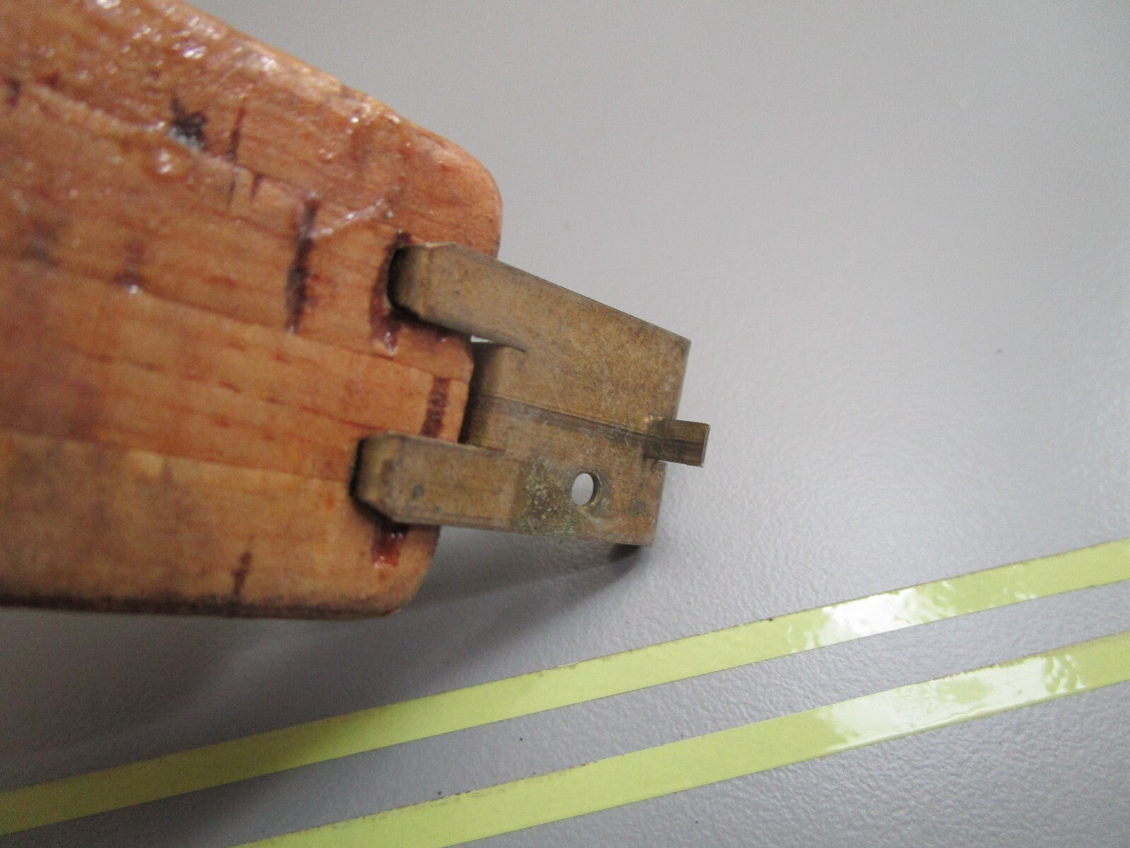 *NEW OEM* 0810 OMC Johnson Evinrude Float 377164 0377164