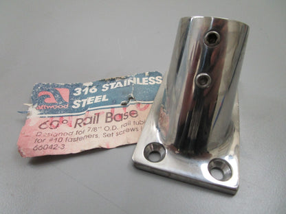 *NEW* 0810 Attwood Stainless Rail Base 7/8" 60 Degree 66042-3
