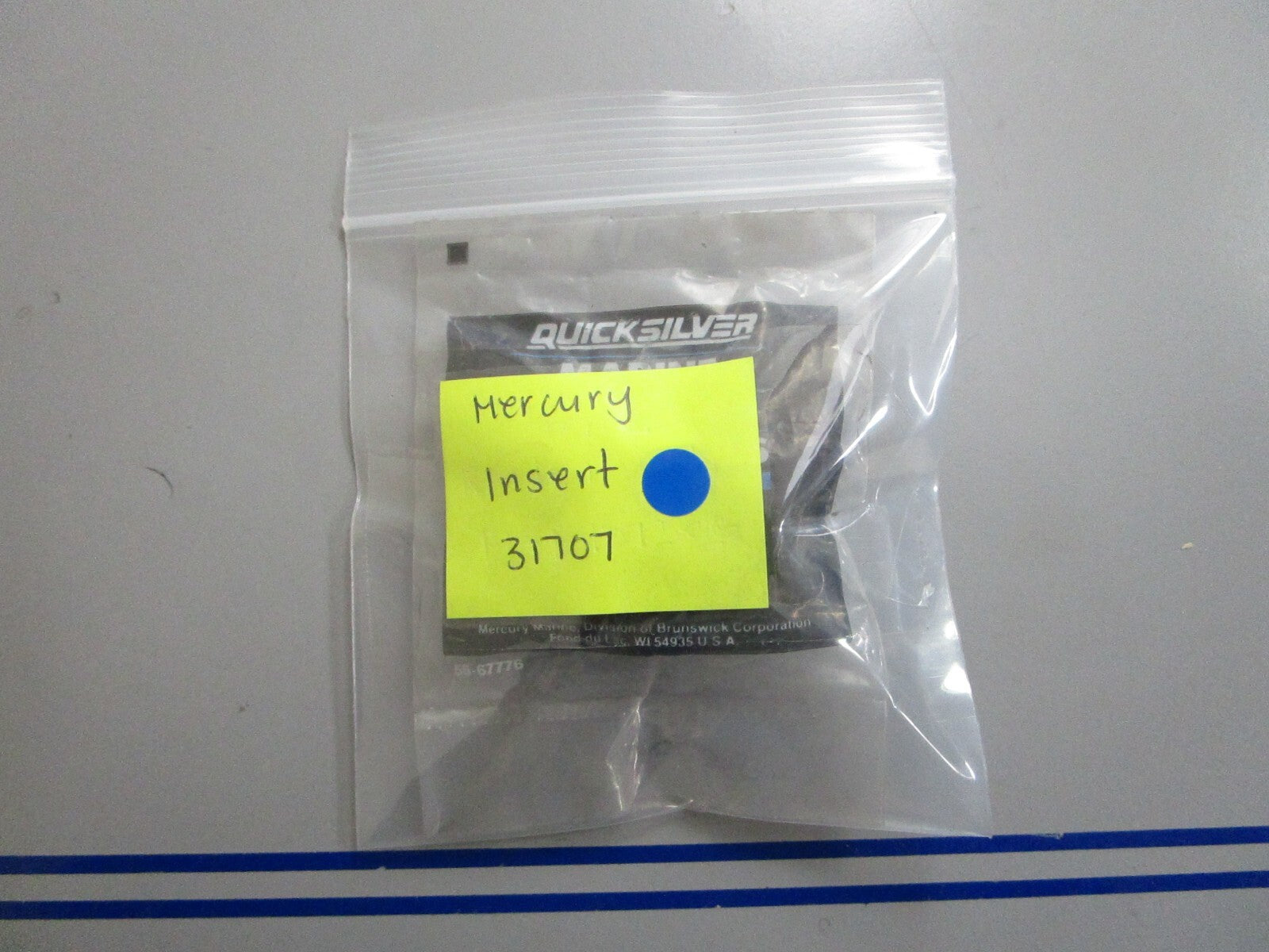 *NEW OEM* 0810 Mercury Quicksilver Insert 31707