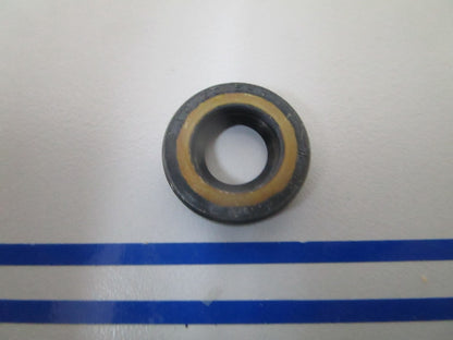 NEW OEM 09282-10009 Suzuki Oil Seal 0810