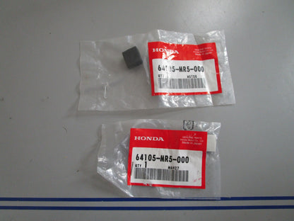*NEW OEM* (LOT OF 2) 0810 Honda Rubber 64105-MR5-000