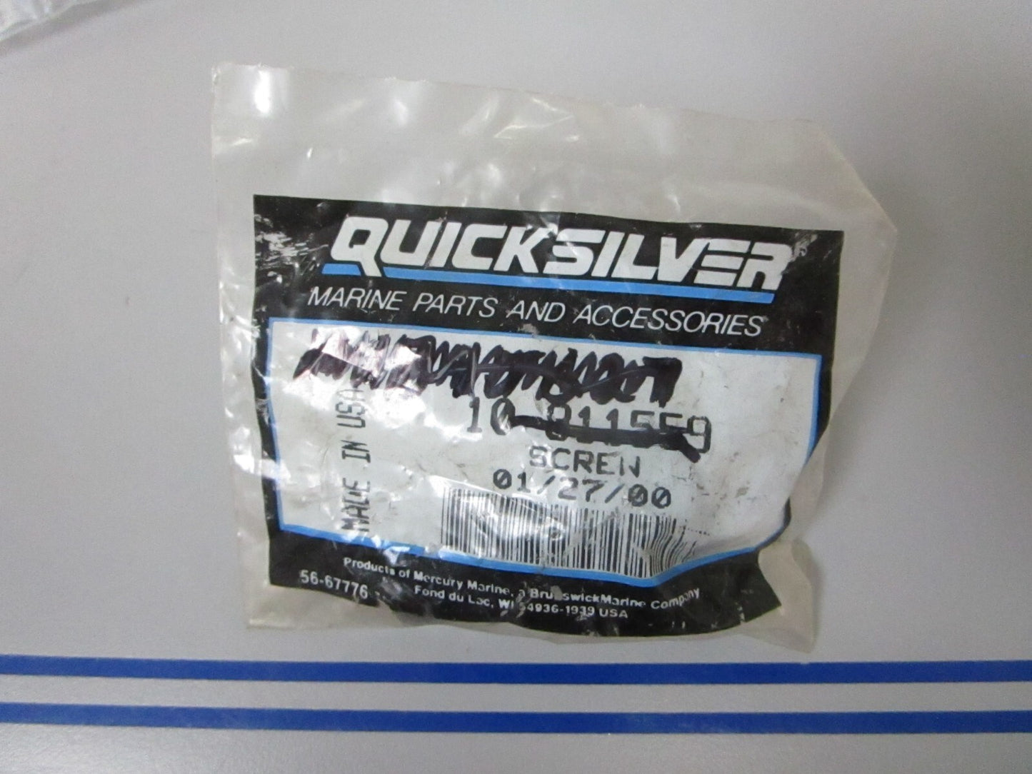 *NEW OEM* 0810 Mercury Quicksilver Screw 10-811559