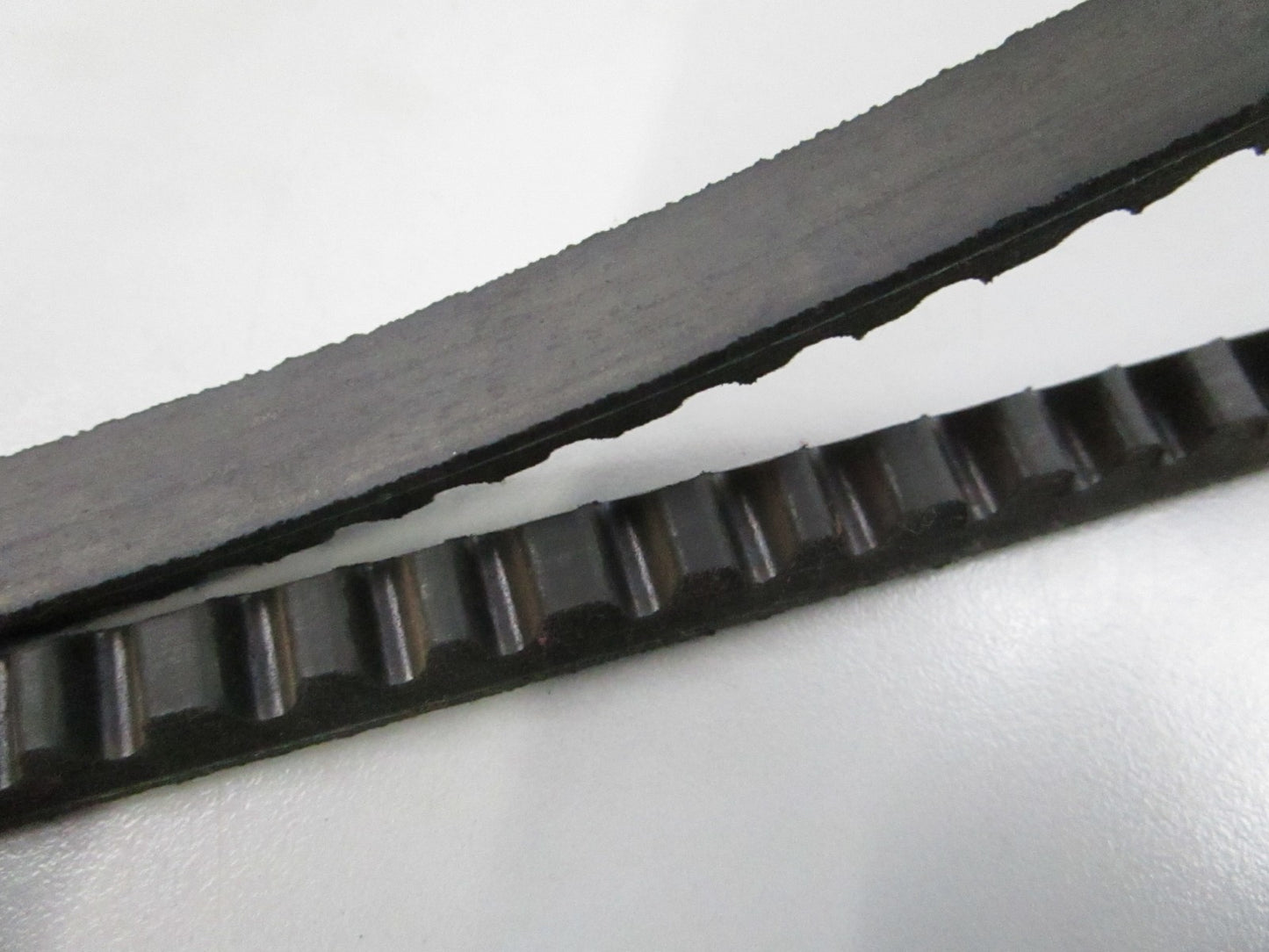 Gates NEW XL V-Belt 7430 43" Notched Wide App 0810