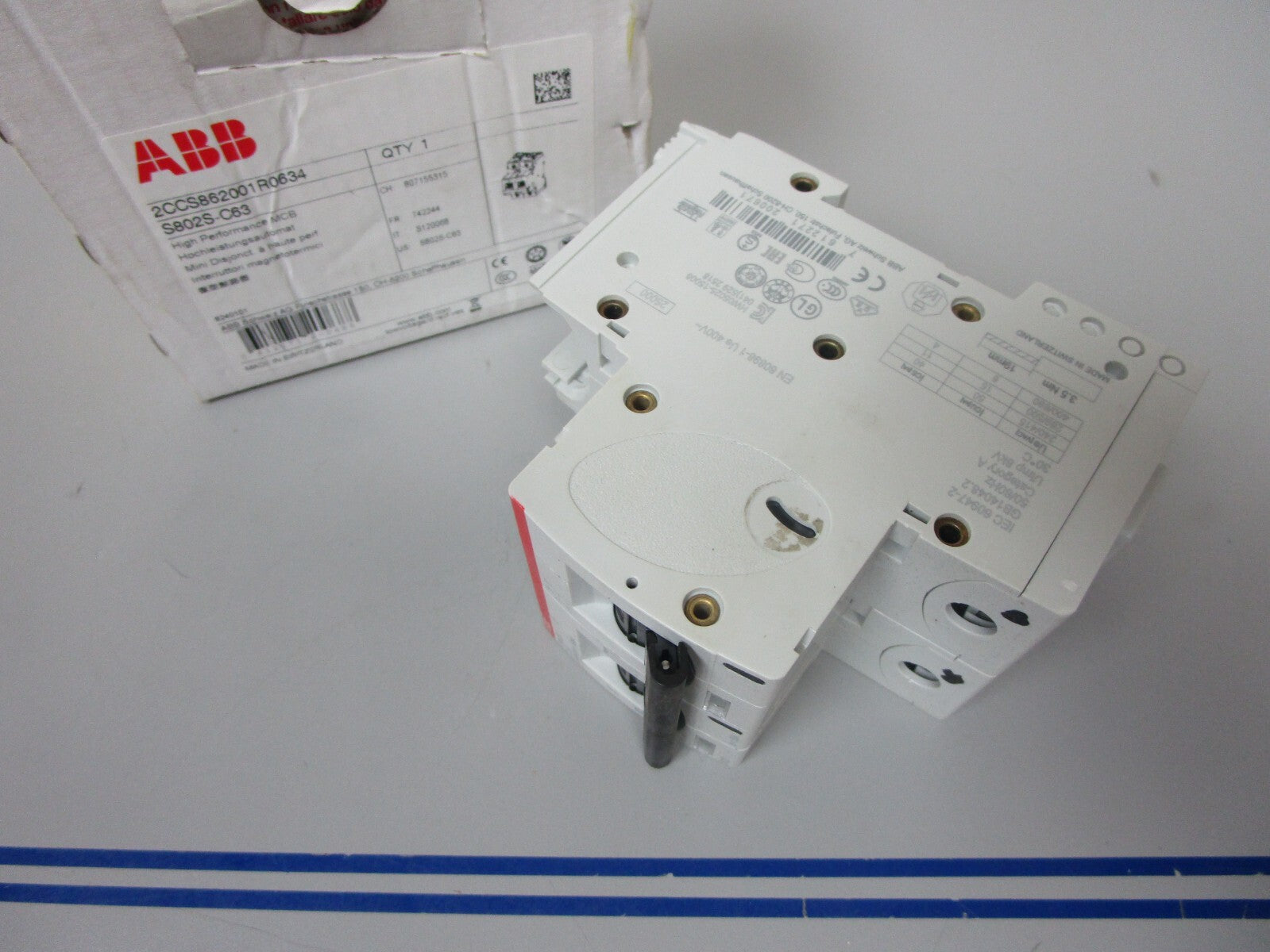 *NEW* 0720 ABB High Performance MCB S802S-C63