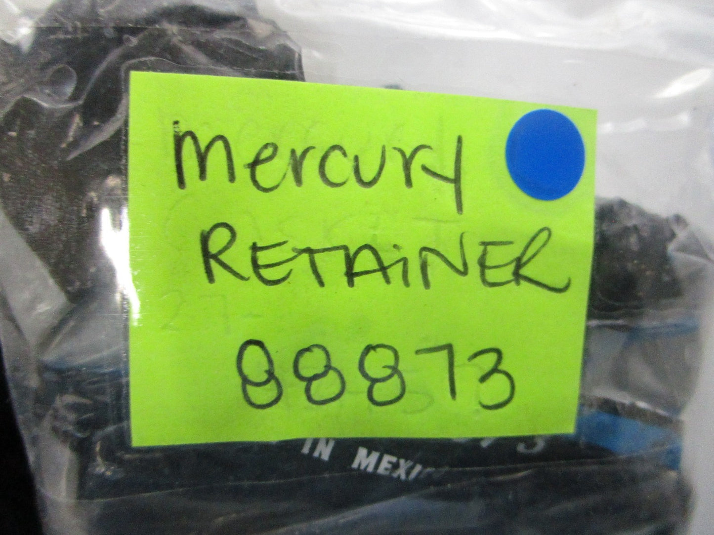 NEW OEM (LOT OF 2) 88873 Mercury Quicksilver Retainer 0810