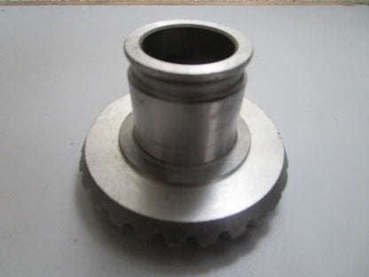*NEW OEM* 0820 OMC Johnson Evinrude 26T Gear 5004219 338715