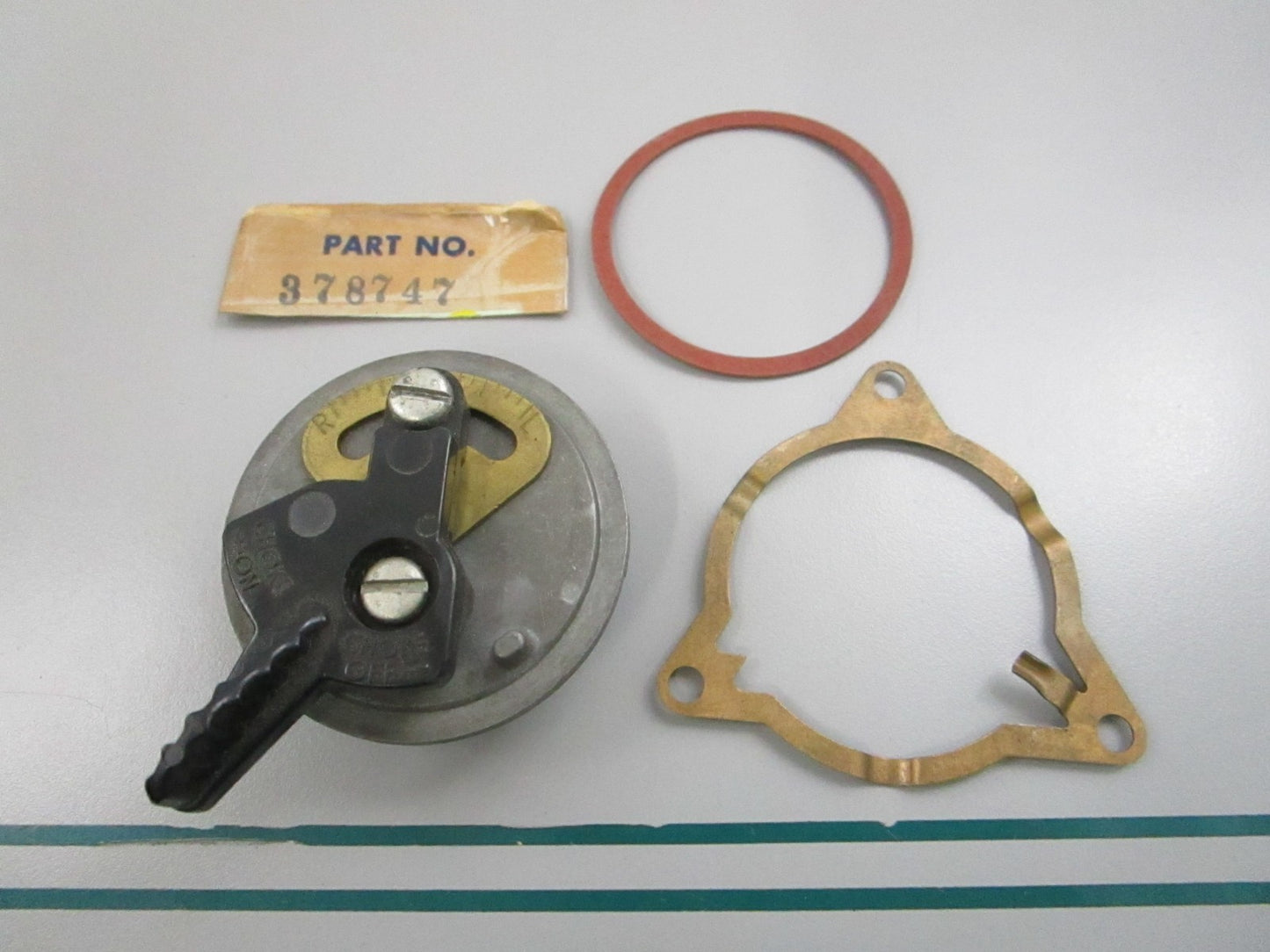 NEW OEM 378747 0378747 OMC Johnson Evinrude Choke Assembly 0810