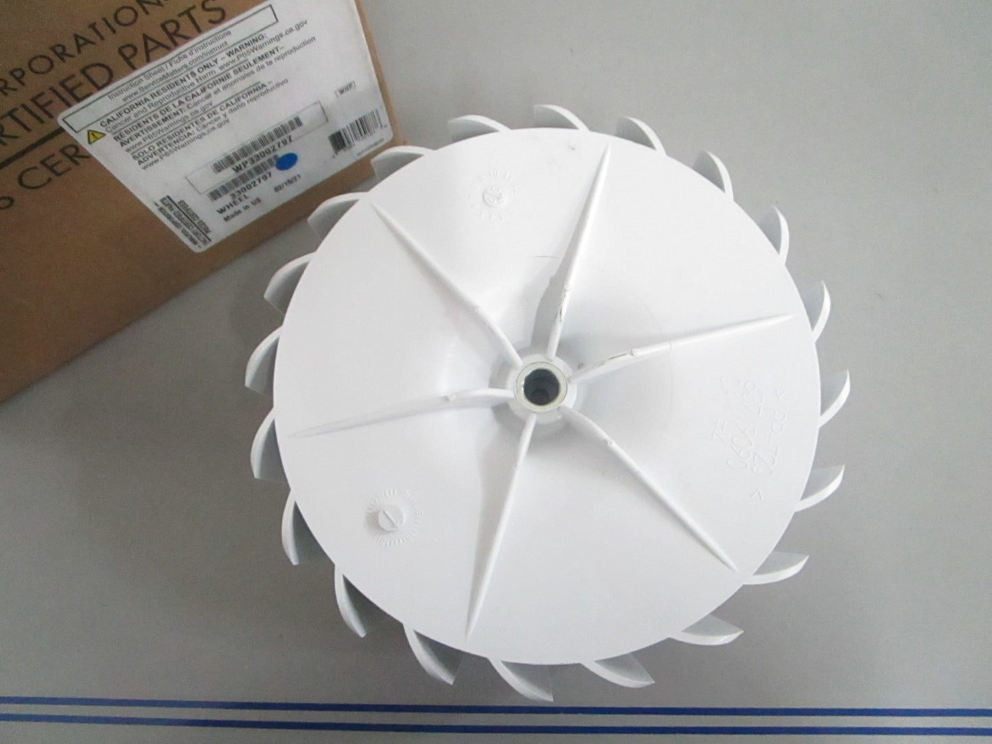 *NEW OEM* 0820 Whirlpool Wheel WP33002797 33002797