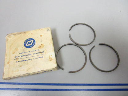 *NEW OEM* 0810 OMC Johnson Evinrude 3 Piston Ring Set 378417 0378417