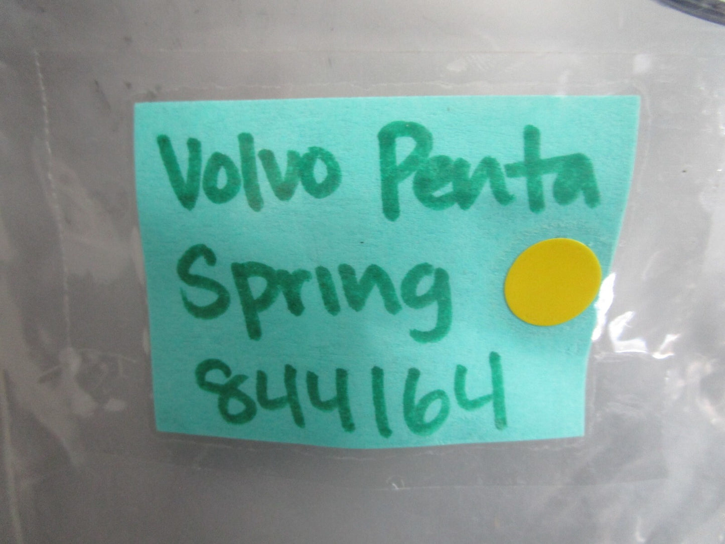 *NEW OEM* 0810 Volvo Penta Spring 844164