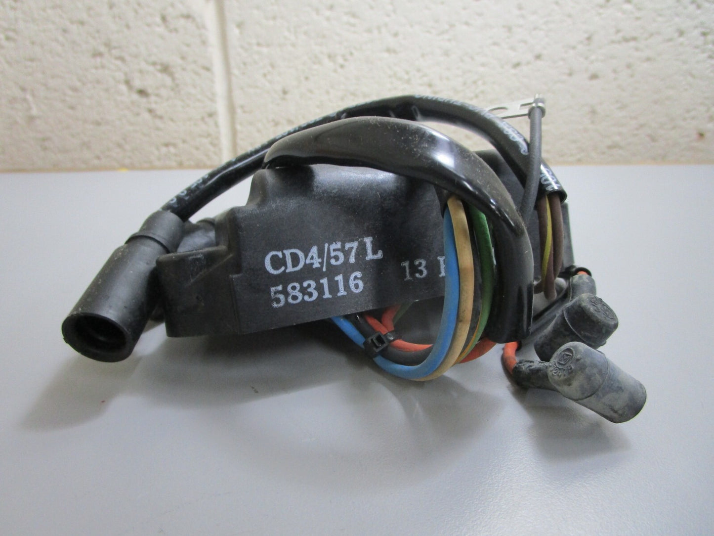 *NEW OEM* 0820 OMC Johnson Evinrude Power Pack 583116 0583116