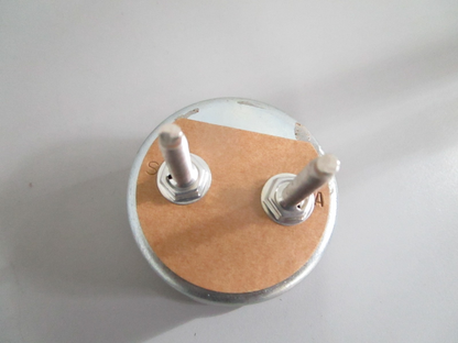 NEW OEM 348094C1 International Parts Oil Pressure Gauge 0820