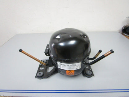 *NEW OEM* 0720 Electrolux Compressor Assembly 5304534452