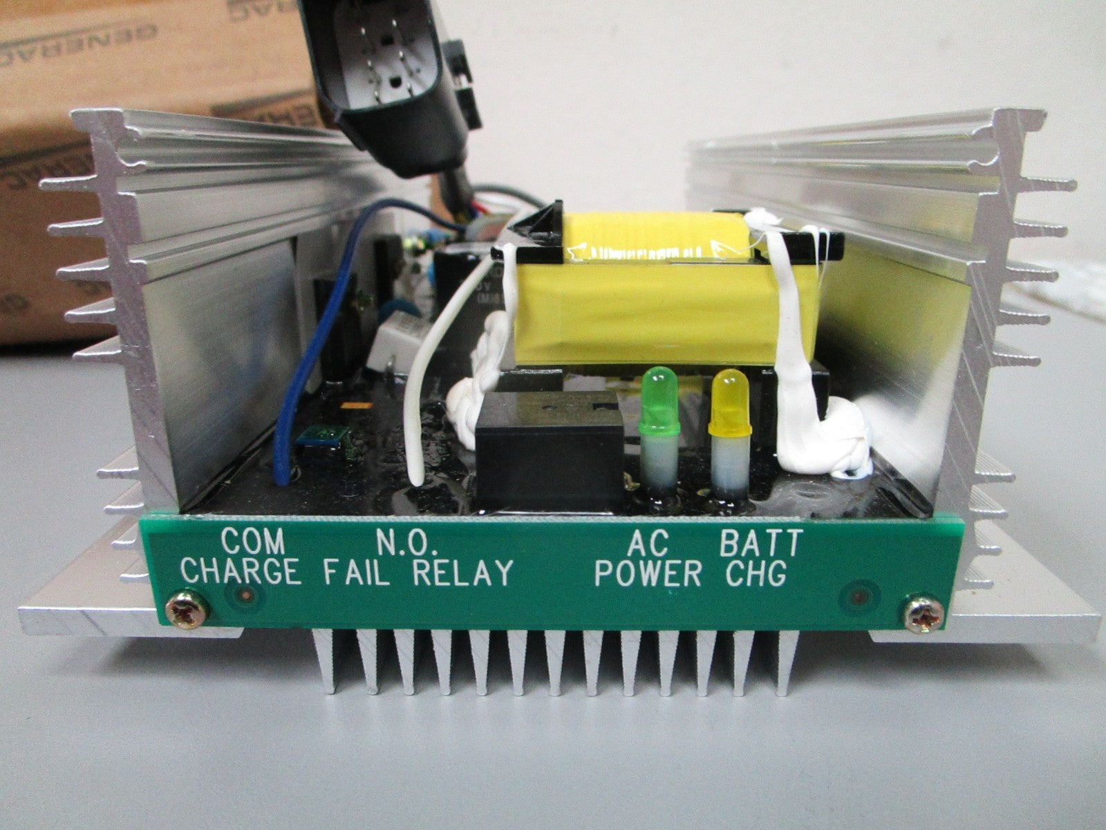 *NEW OEM* 0720 Generac 12V 10A PCB Batter Charger 0F1740C