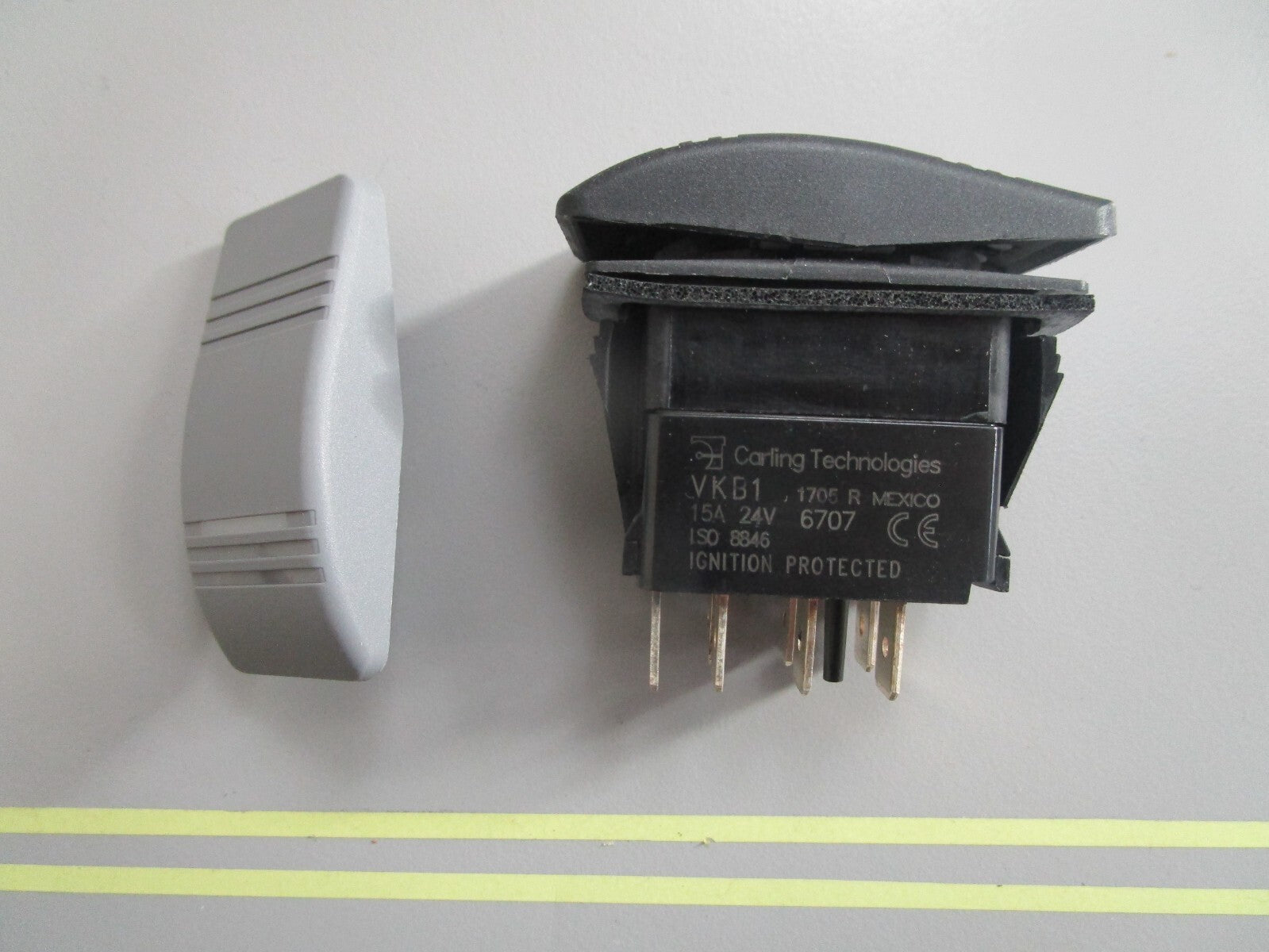 *NEW* 0810 BEP Contura Switch On/Off (ON) 1001807