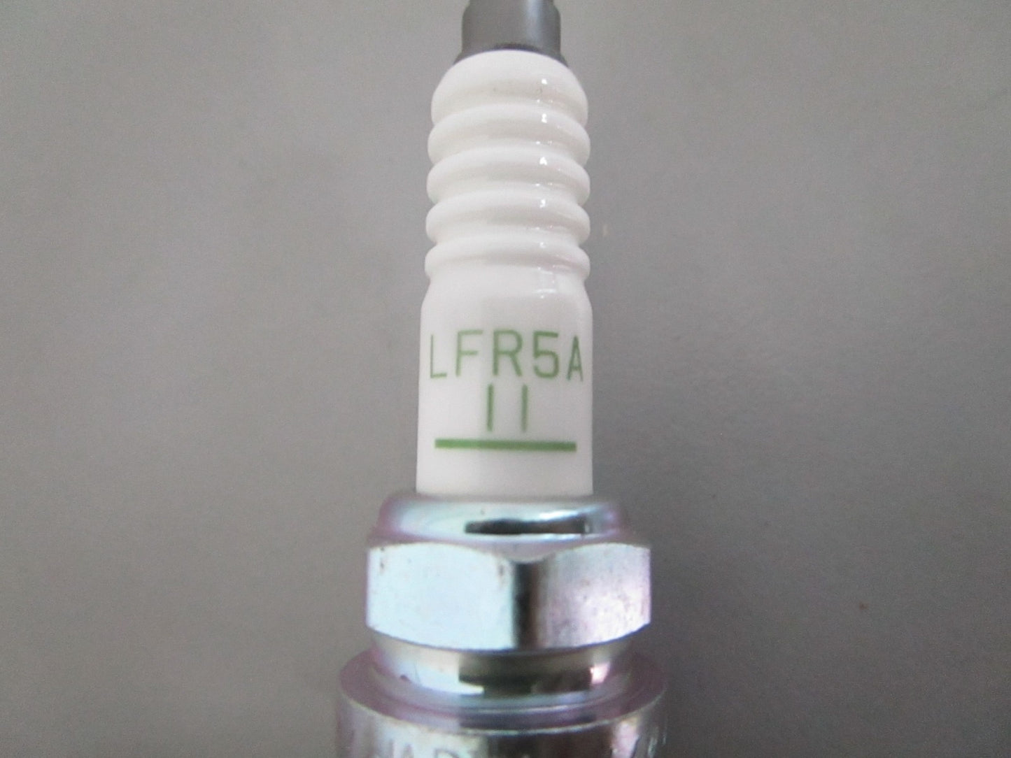 NEW OEM (LOT OF 4) LFR5A-11 NGK Spark Plug 0820