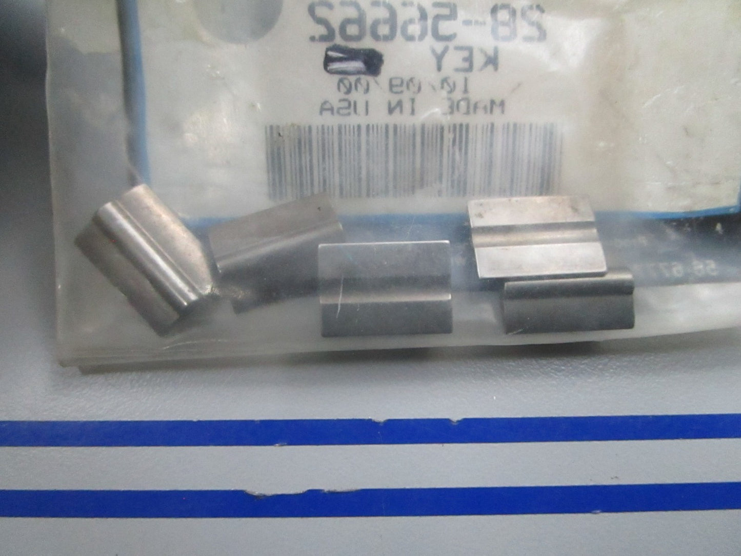 *NEW OEM* (LOT OF 5) 0810 Mercury Quicksilver Key 28-56662
