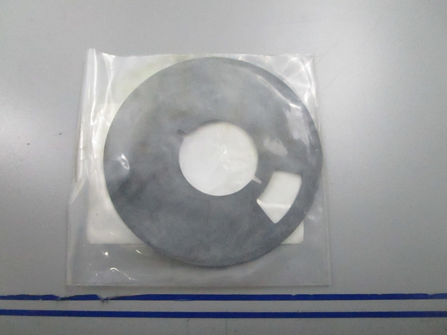 *NEW OEM* 0810 OMC Johnson Evinrude Seal 331409 0331409