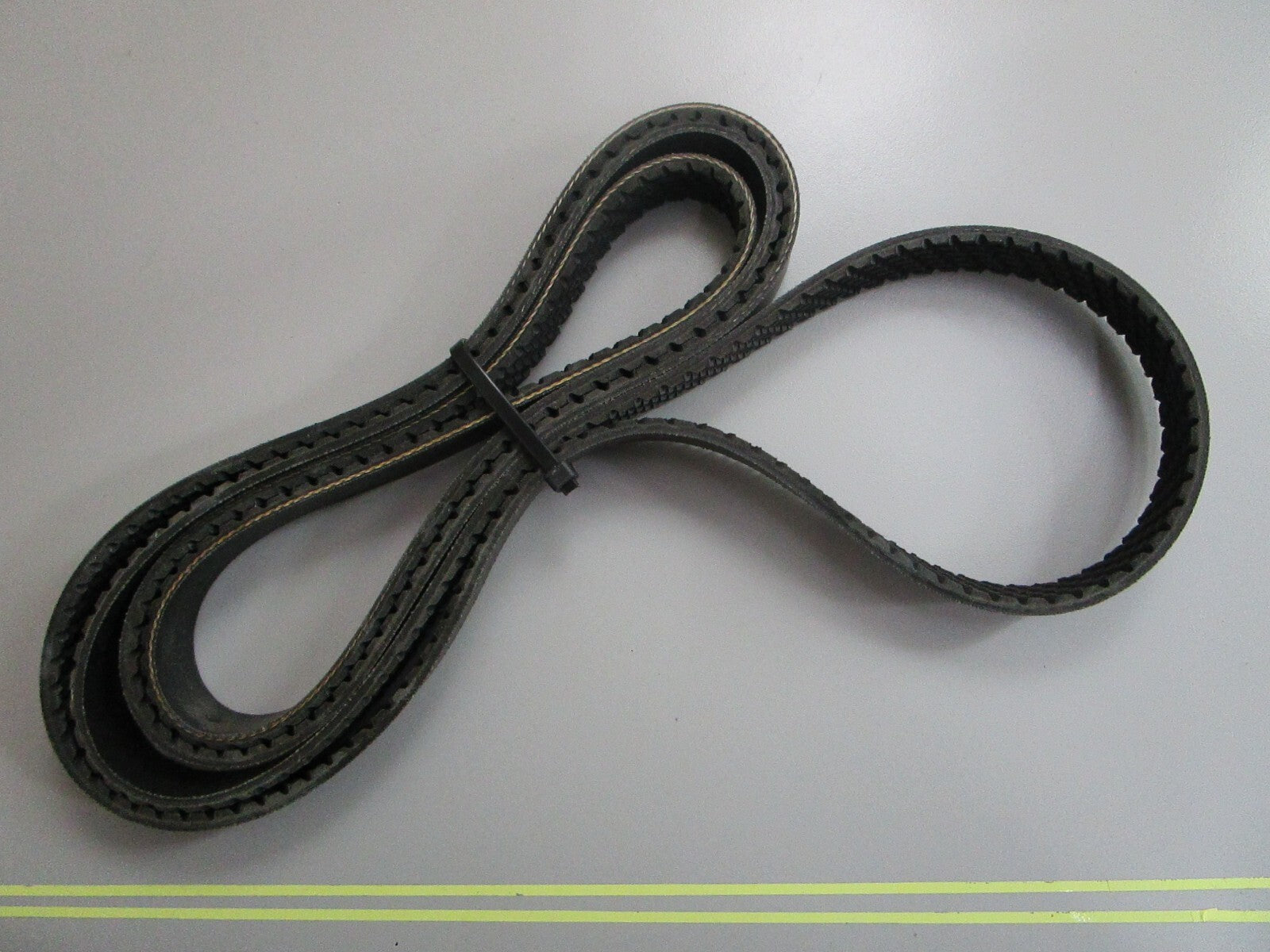 *NEW OEM* 0820 Volvo Penta Serpentine Belt 3862614