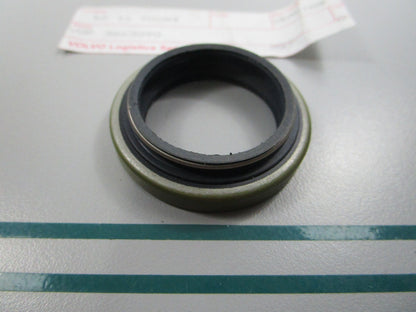 NEW OEM 3863090 Volvo Penta Oil Seal 0810
