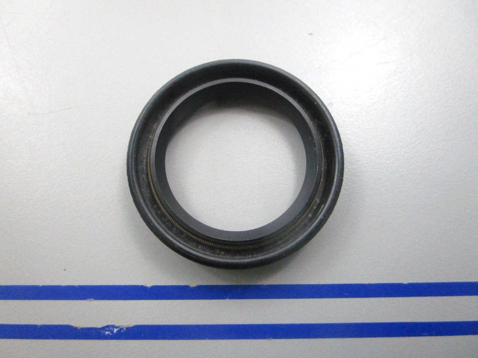 NEW OEM 317776 0317776 OMC Johnson Evinrude Seal 0810
