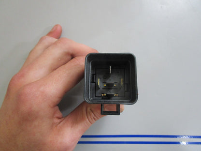 *NEW OEM* 0810 OMC Johnson Evinrude Relay Assembly 3854138