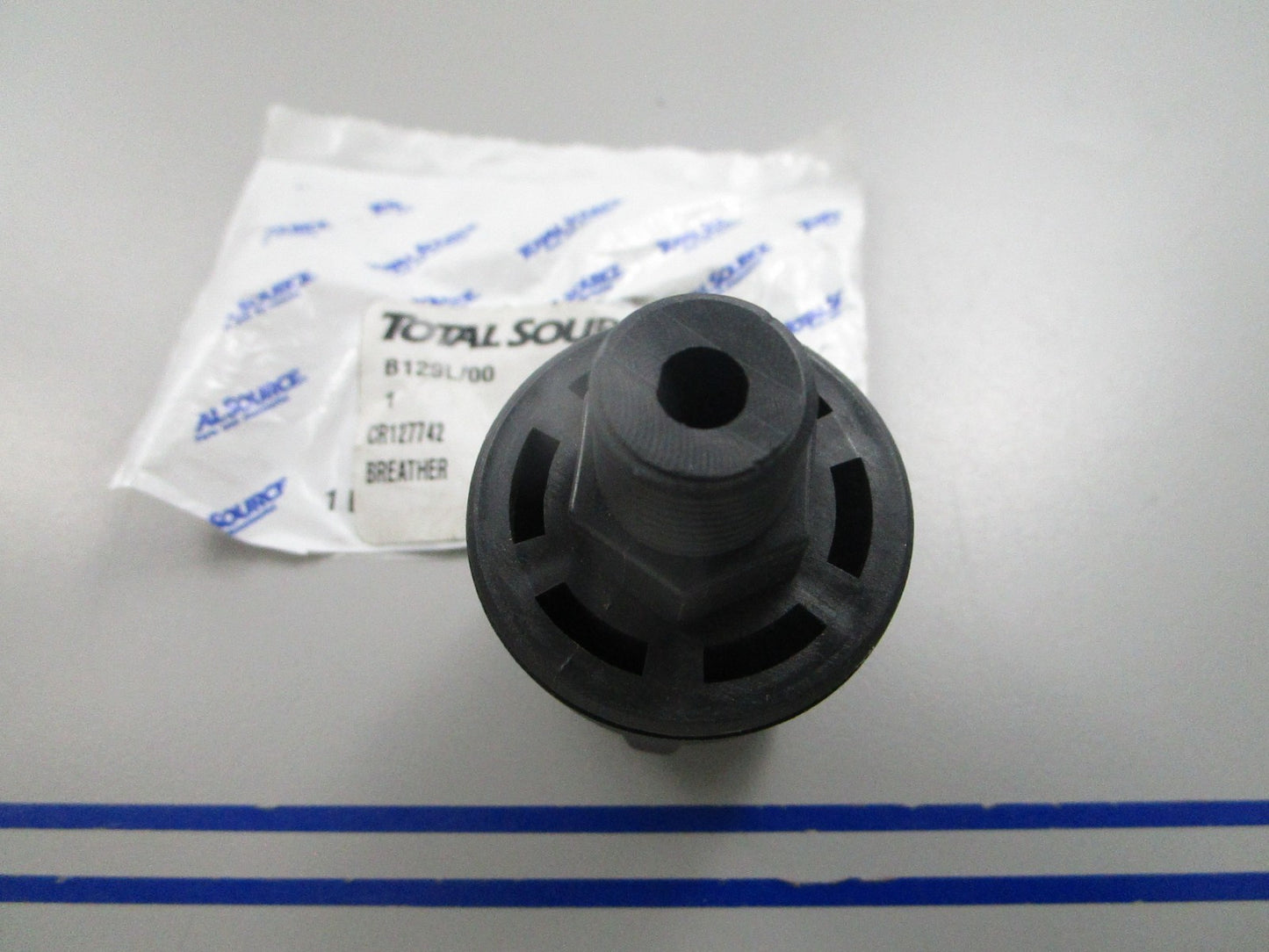 NEW CR127742 Replaces: Crown Total Source Breather Cap 0810