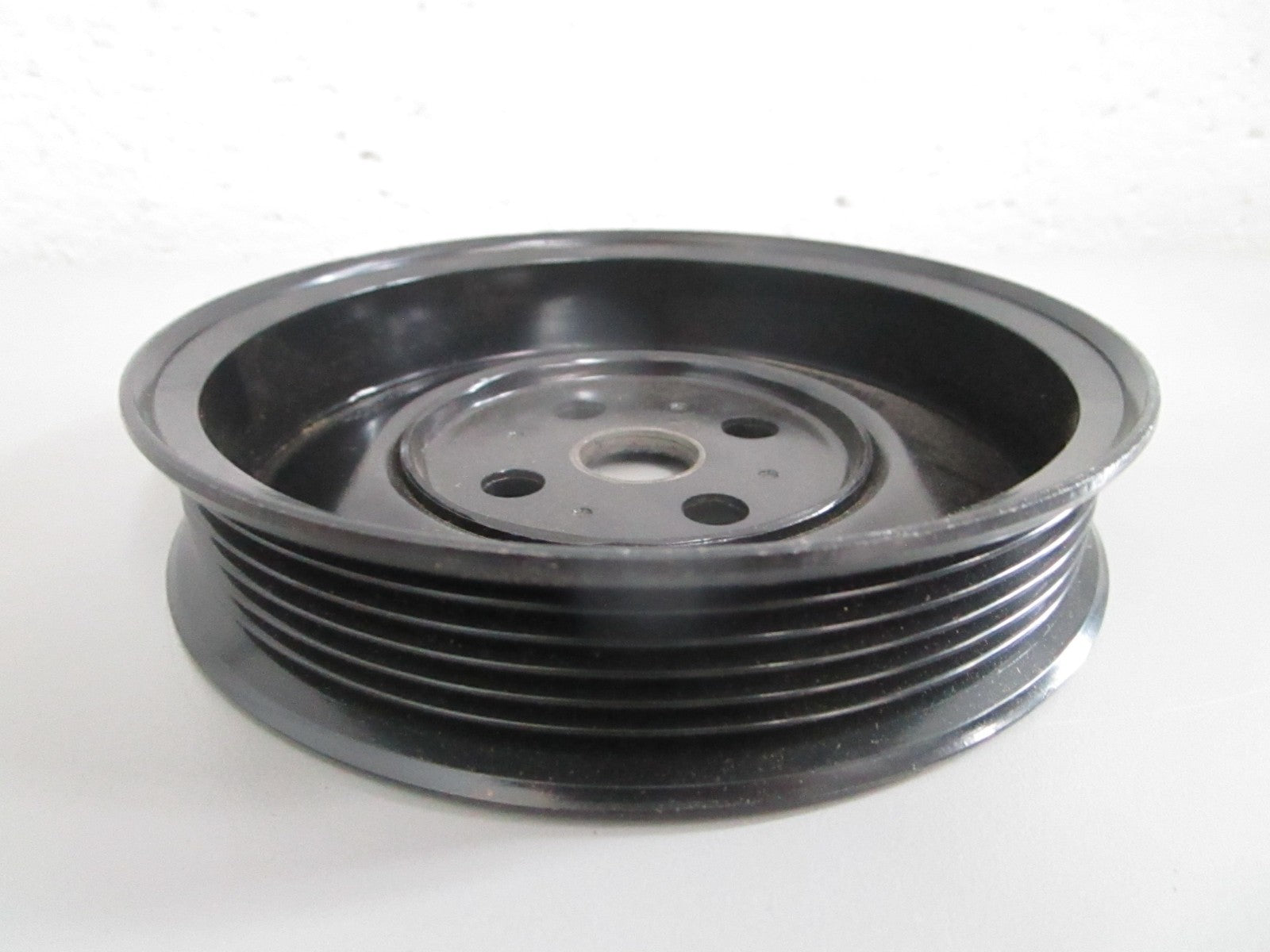 NEW OEM E9DE-8509-BA Motorcraft Ford Pulley 0820