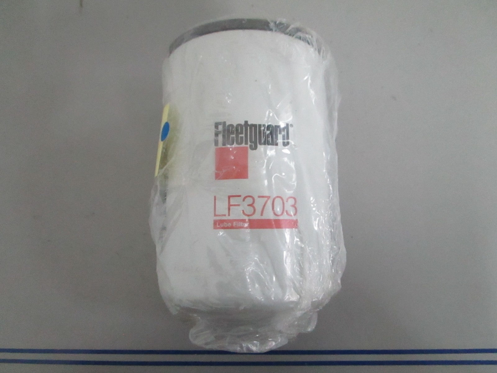 *NEW OEM* 0820 Fleetguard Lube Filter LF3703
