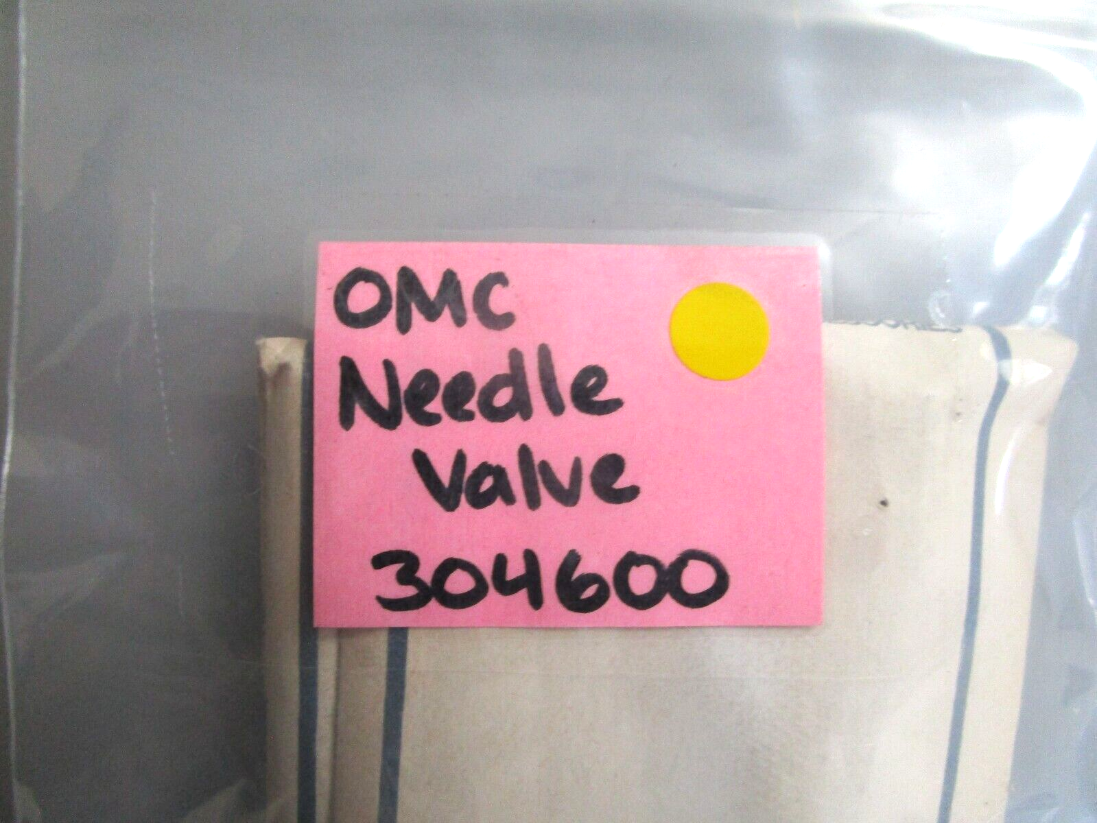 *NEW OEM* (LOT OF 2) 0750 OMC Johnson Evinrude NEEDLE VALVE 304600 0304600
