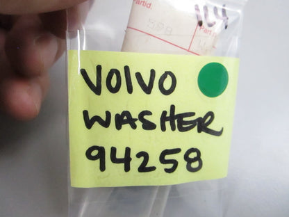 NEW OEM (LOT OF 4) 3852002 Volvo Penta Lock Washer 0810