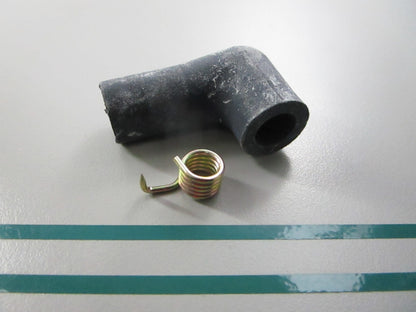 NEW OEM 580339 0580339 OMC Johnson Evinrude Plug Boot 0810