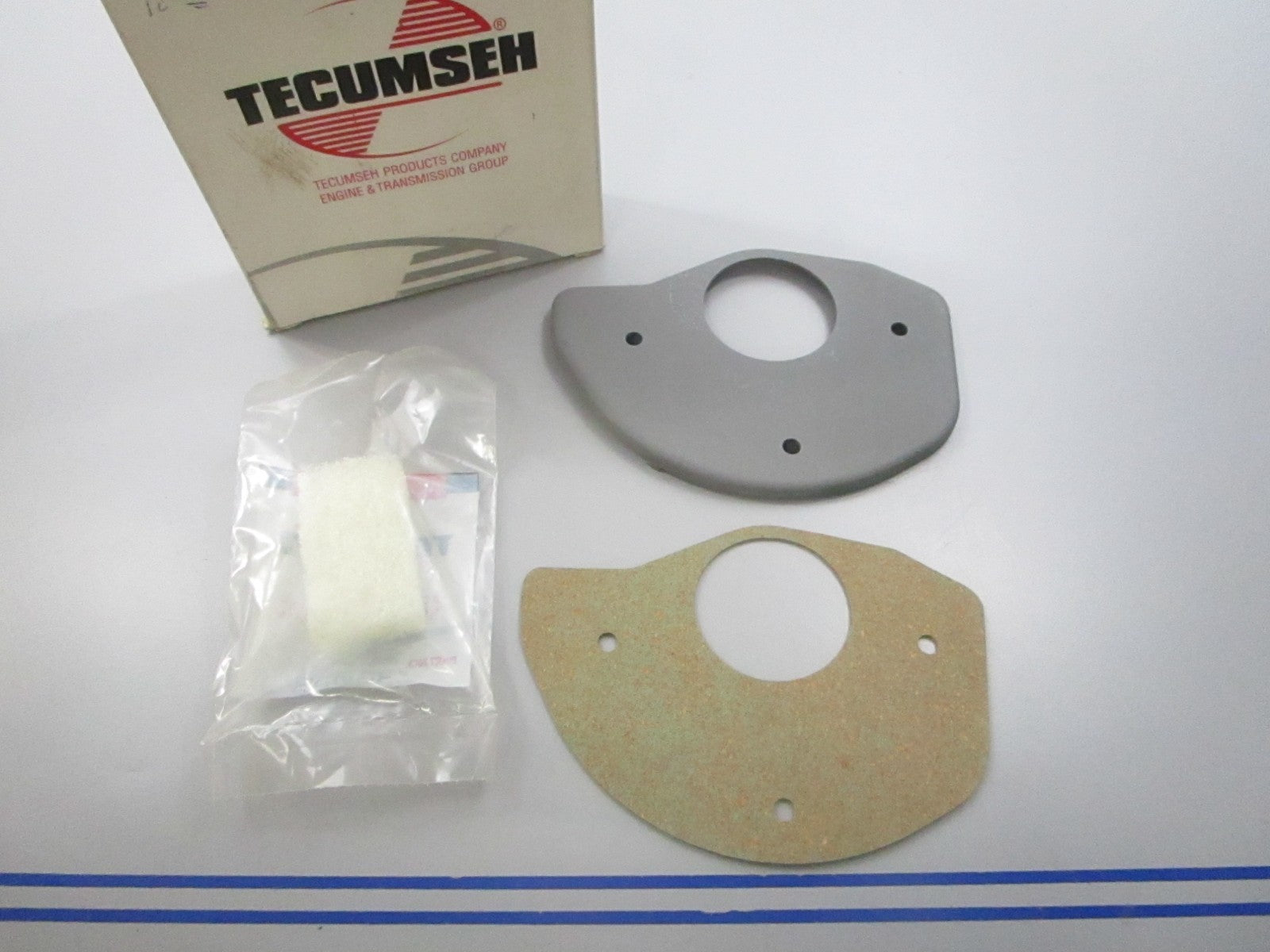 NEW OEM 36005A Tecumseh Breather Cover & Gasket 0810