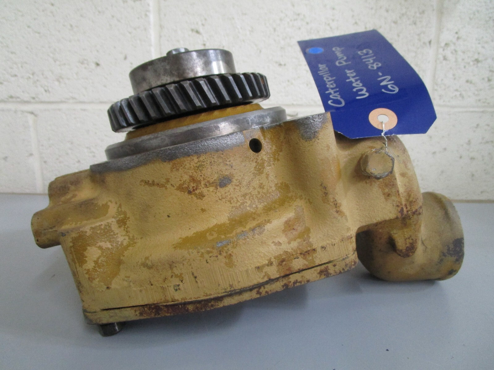 *NEW OEM* 0820 CAT Water Pump 6N-8413