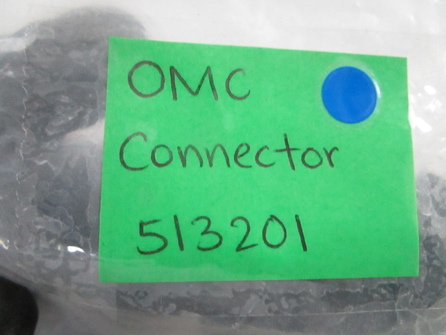 *NEW OEM* 0810 OMC Johnson Evinrude Connector 513201 0513201