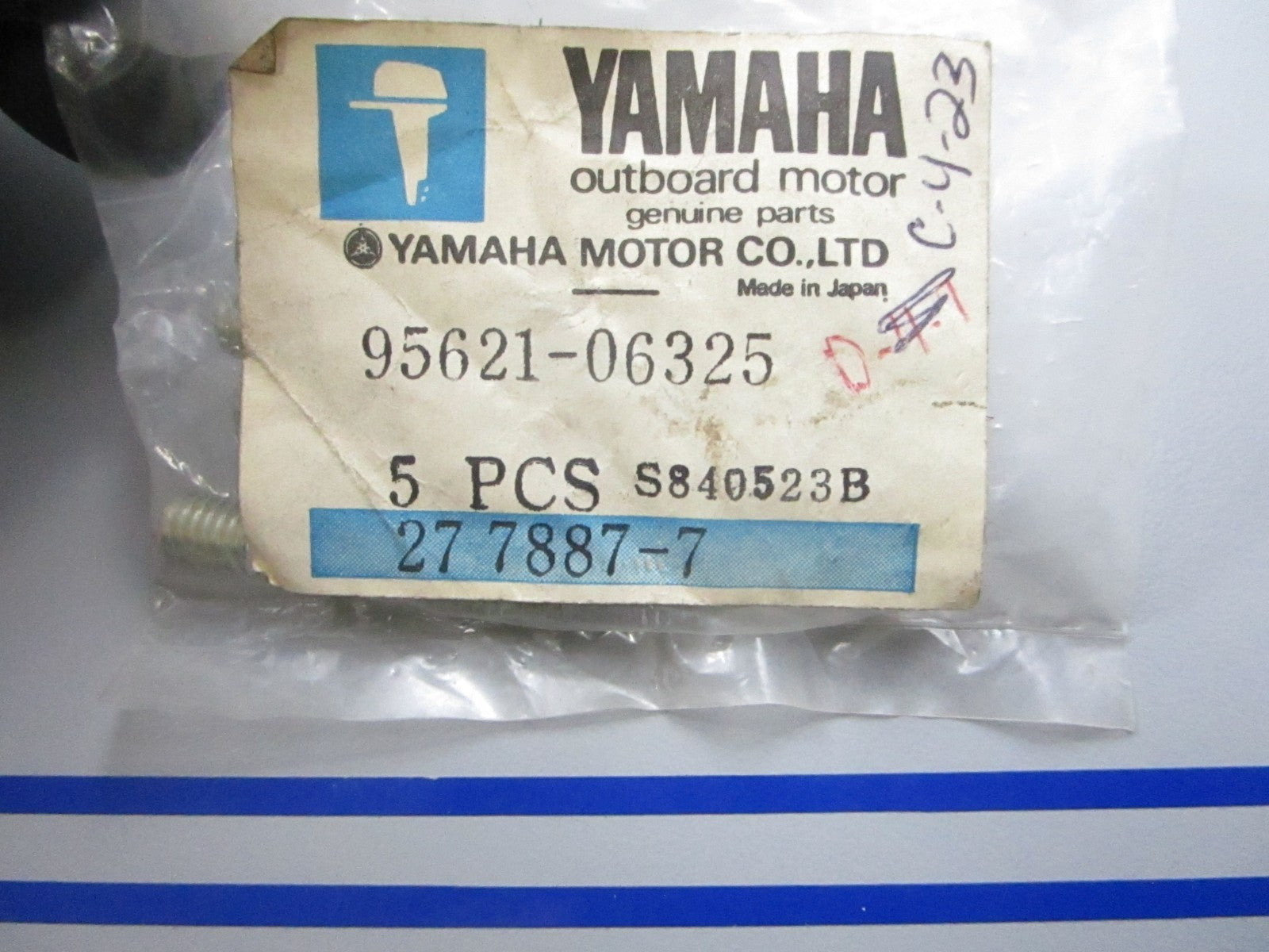 *NEW OEM* (LOT OF 5) 0810 Yamaha Stud Bolt 95621-06325-00